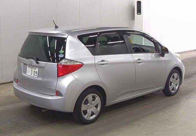 A picture of Toyota Ractis 2011 Silver Japan Import