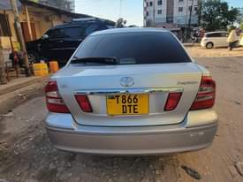 A picture of TOYOTA PREMIO