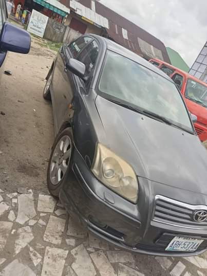 A picture of  Purely first body 2007 2008 model Toyota Avensis with