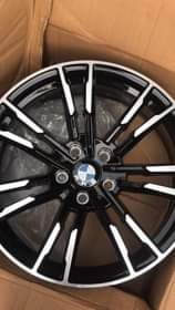 A picture of Car part