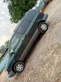 A picture of Few months Used Toyota Sienna 2000 model For sale Call
