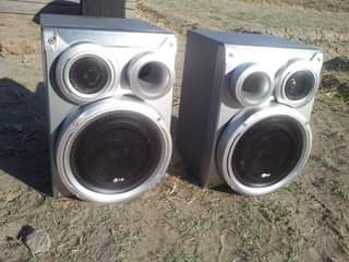 speakers