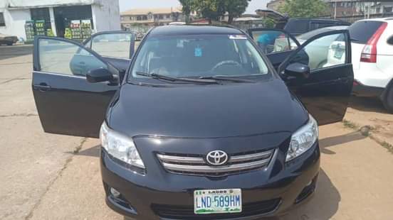 A picture of Sharp 2009 Toyota Corolla