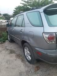 A picture of Lexus Rx 300 02 03 Note Gear not selecting well