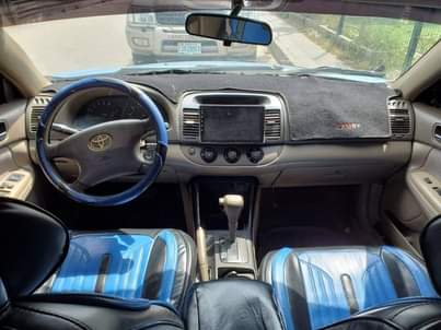 A picture of Toyota camry 04