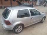 A picture of GOLF 4