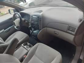 A picture of Registered 2006 Sienna LE