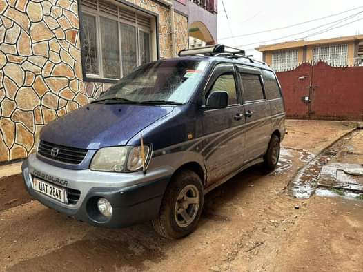 A picture of car for sell buy and drive 0774163841