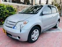 A picture of TOYOTA IST CC 1290 TSH 12 500 000 CALL 0712973480