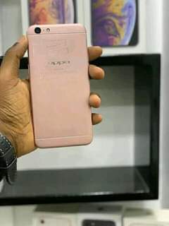A picture of OPPO A57 bei 180 000