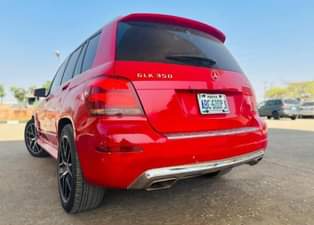 A picture of MERCEDES GLK350