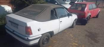 opel monza