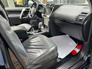 A picture of Brand new 2023 Toyota Prado v4