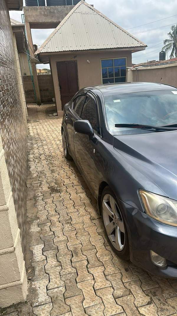 A picture of Available to inspect from the owner hand toks standard 08