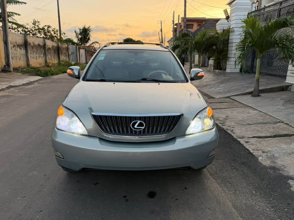 A picture of Rx330