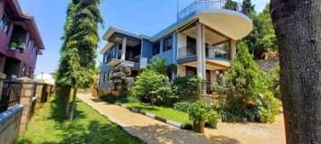 houses munyonyo