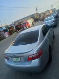A picture of 4 plugs 2008 Toyota camry perfect Engine and Gear Ac