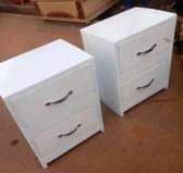 A picture of Bedside brawers