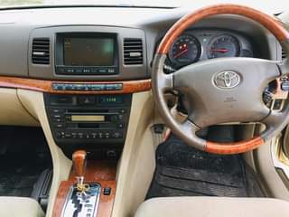A picture of TOYOTA MARK II BEI MILLION 7.5