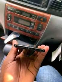 A picture of Iphone 7 GB 32