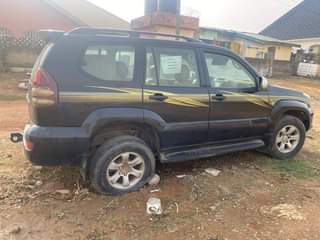 A picture of 2008 Toyota Prado ........