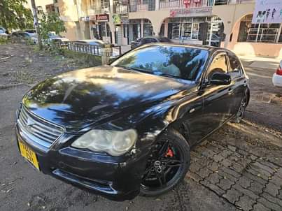 A picture of Toyota Mark X