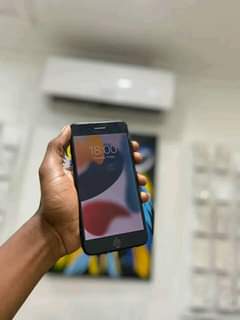 A picture of 7plus 32gb 100