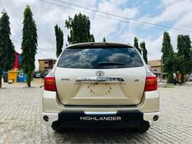 A picture of Registered Toyota Highlander 2010