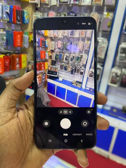 A picture of Samsung galaxy A16 128gb