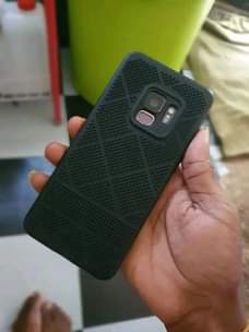 A picture of SAMSUNG GALAXY S9