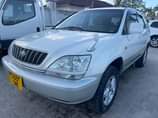 A picture of Toyota harrier inauzwa 22million maongezi kidogo