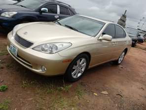 A picture of Highest grade Lexus ES 330 Everything is intact and untouched