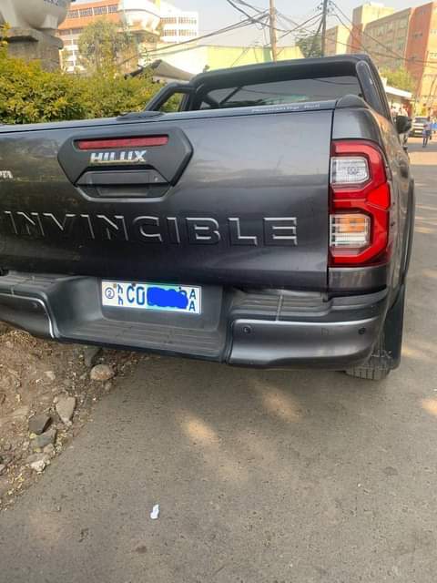 used toyota hilux