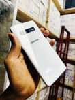 A picture of Samsung S10 plus DUOS