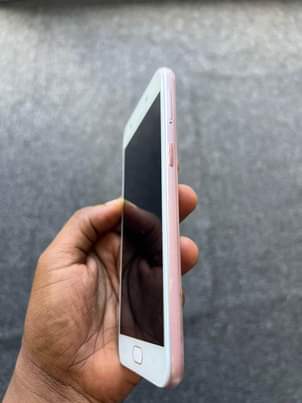 A picture of Oppo a57 64gb