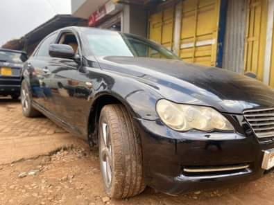 A picture of Mark x 16million now now 0703290353