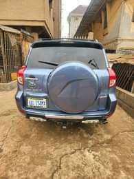 A picture of Extra neat Tok grade Toyota Rav4 2009 model LIMITED Reverse