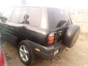 A picture of Toyota RAV4 first body 1999 everything is working perfectly ok