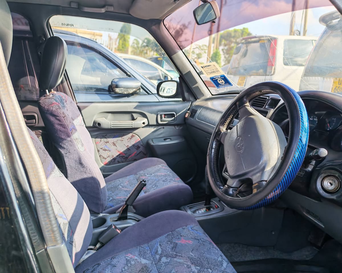 A picture of Toyota Rava4