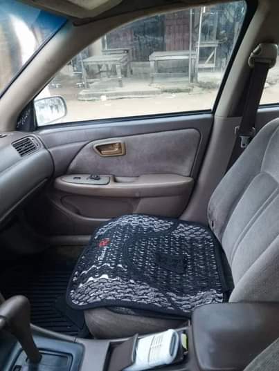 A picture of Camry drop light