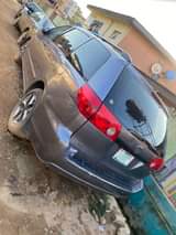A picture of Awoof Toyota Sienna LE 2008 Gear is Bad but still
