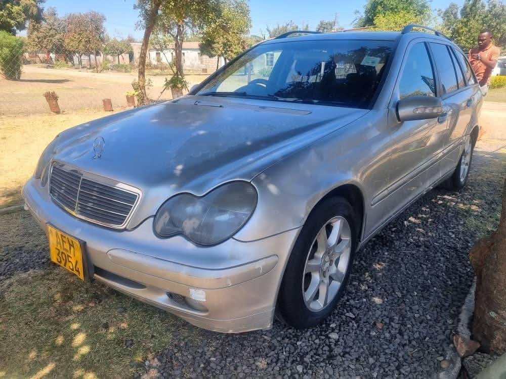 classifieds/cars mercedes