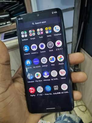 A picture of Aquos zero 2