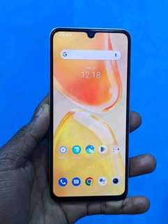 A picture of Vivo v25e