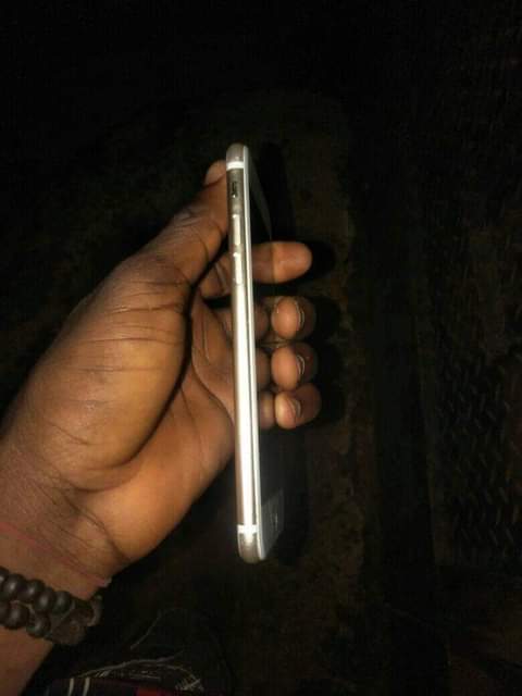 A picture of iPhone 7 32gb