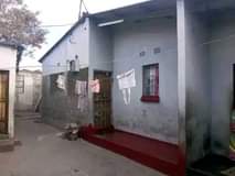shops