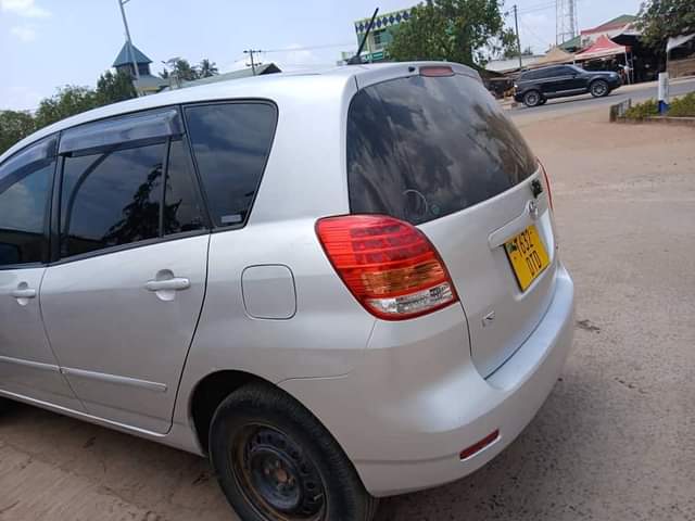 A picture of 12 8m chap call 0676 766675