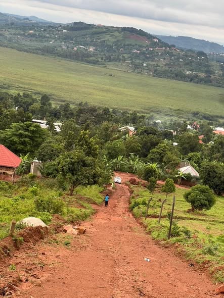 A picture of Mpigi Mpambire plots at 15M UGX installment allowed Ready titles