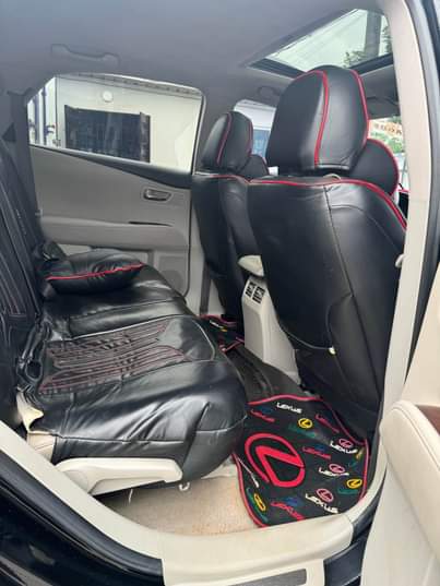 A picture of Lexus Rx350 2011