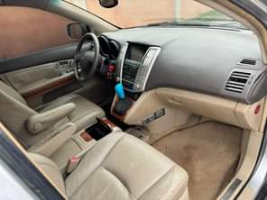 A picture of Wow This is pristine clean lexus rx330 2005 model freshly